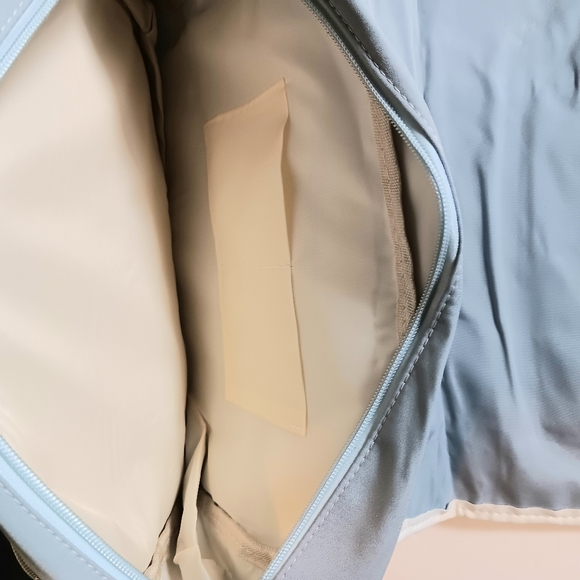 Backpack - Picture 3 of 3